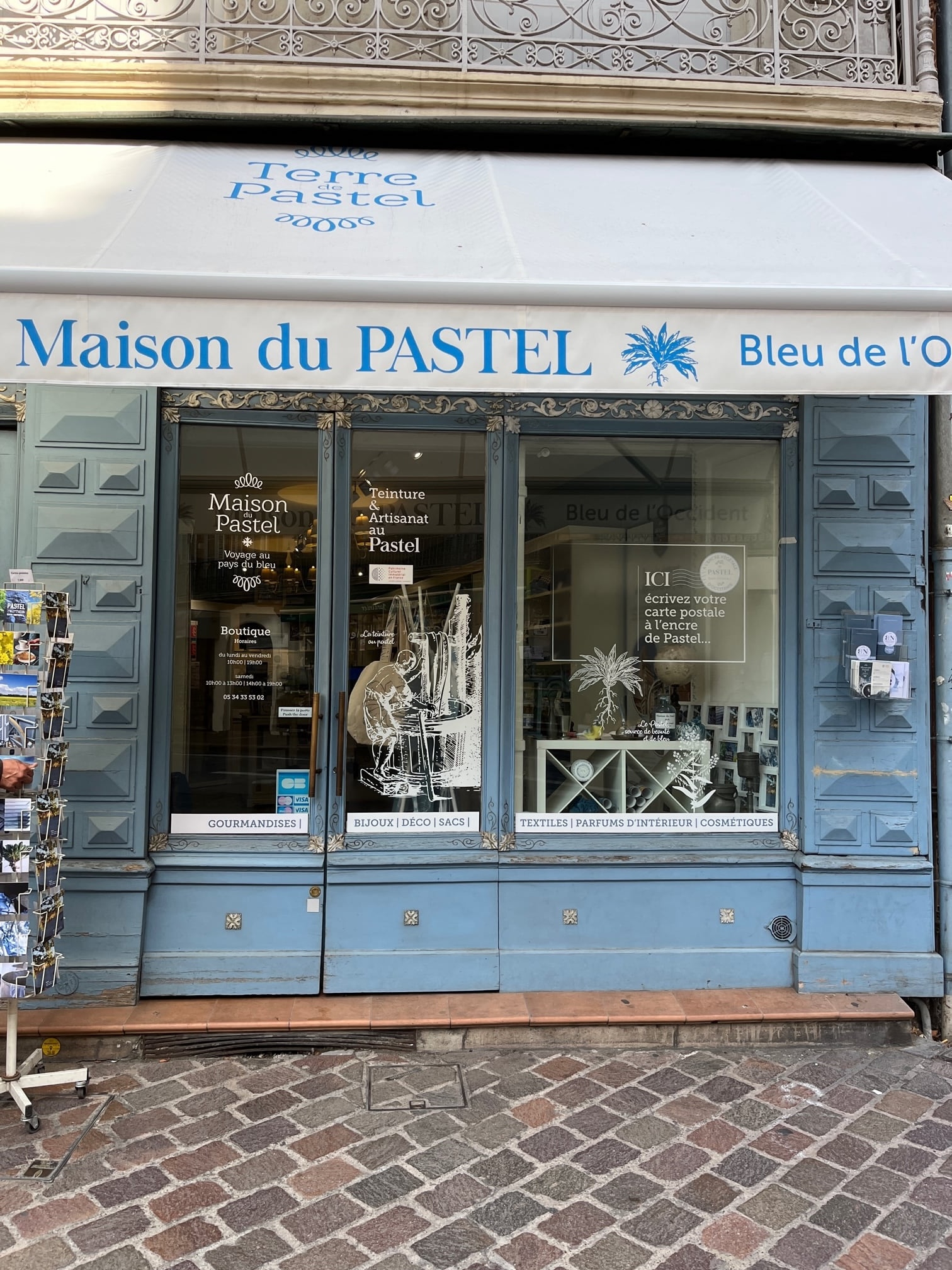 pose de vitrophanie à Toulouse - réalisation SignPose